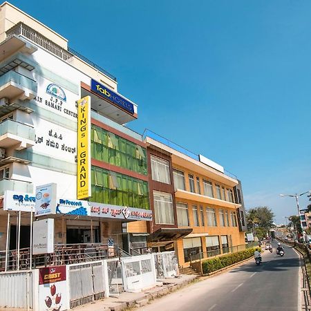 Fabhotel Kings L Grand Мисор Екстериор снимка